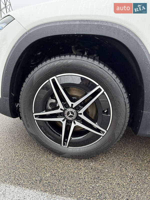 Внедорожник / Кроссовер Mercedes-Benz EQB 2023 в Киеве