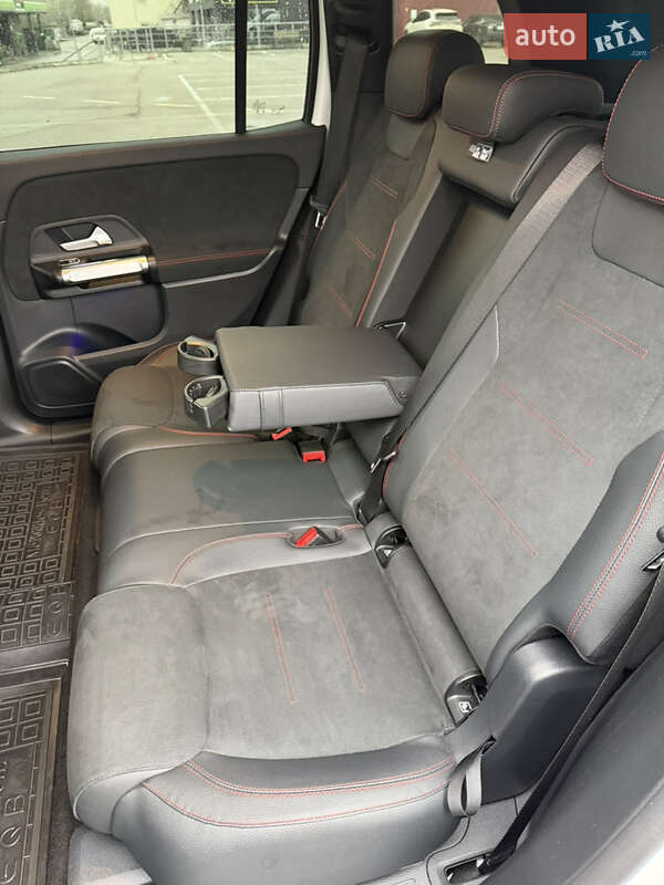 Внедорожник / Кроссовер Mercedes-Benz EQB 2023 в Киеве