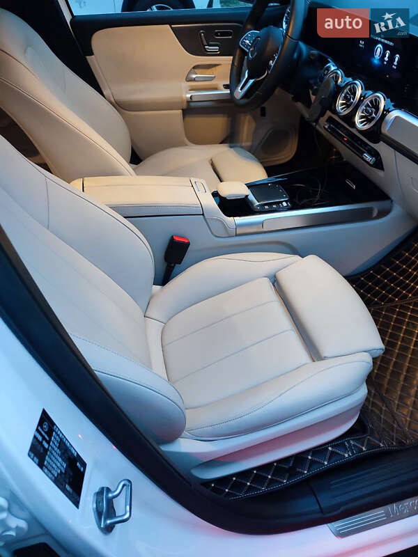 Внедорожник / Кроссовер Mercedes-Benz EQB 2023 в Одессе