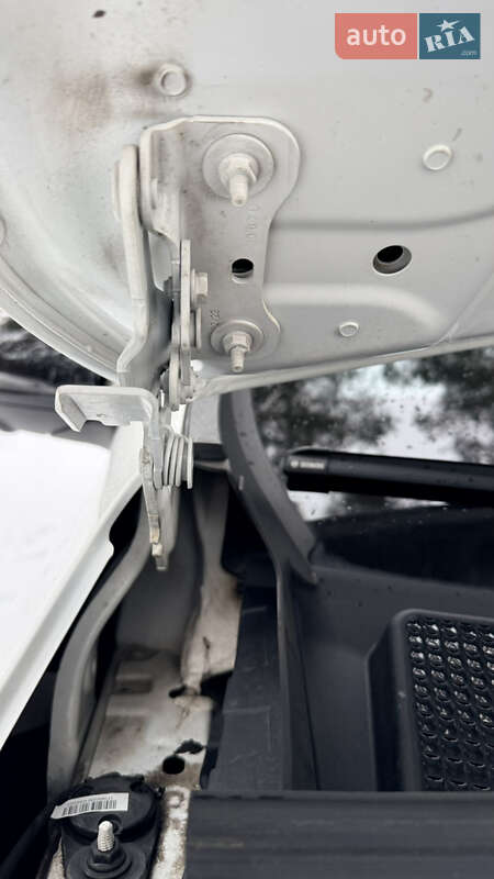 Позашляховик / Кросовер Mercedes-Benz EQB 2023 в Києві