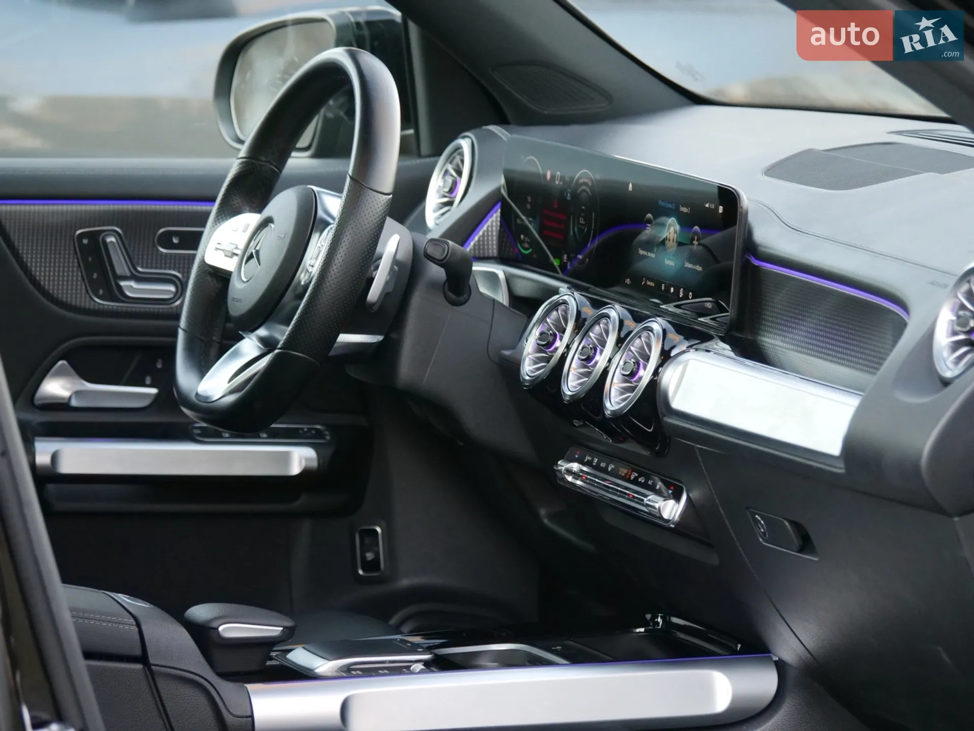 2022 Mercedes-Benz EQB - мініатюра 13