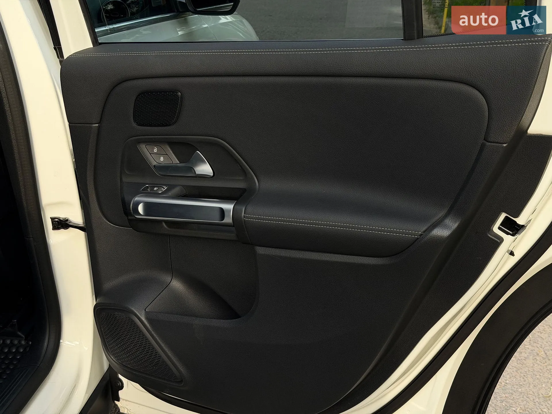 2023 Mercedes-Benz EQB - мініатюра 28