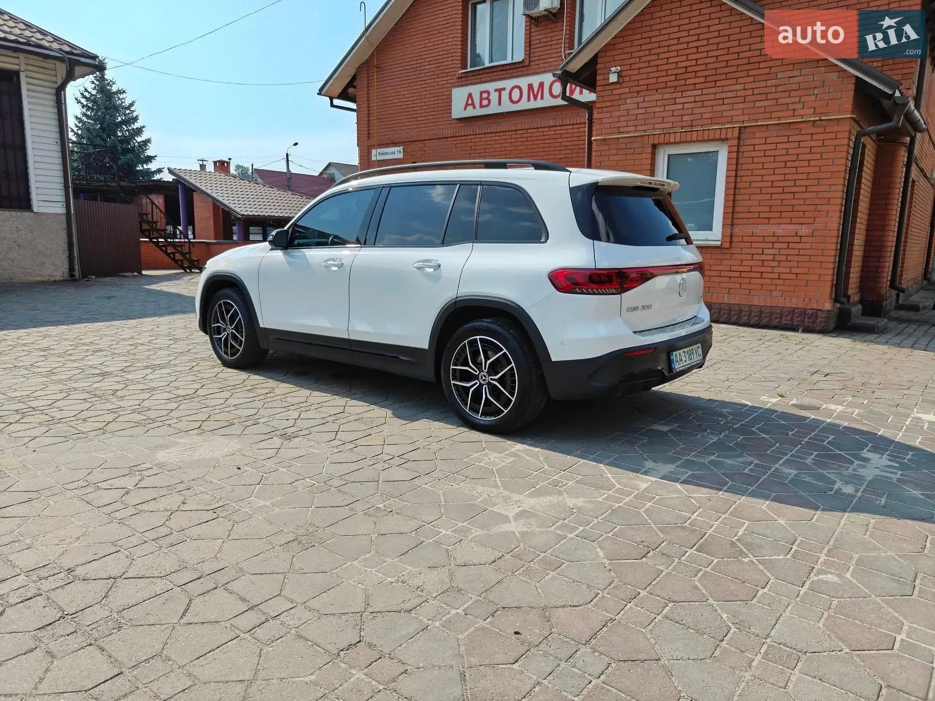 2023 Mercedes-Benz EQB - мініатюра 3