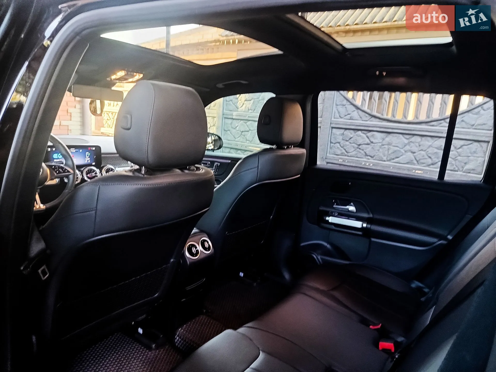 2024 Mercedes-Benz EQB - мініатюра 8