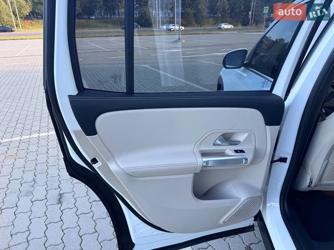 2022 Mercedes-Benz EQB - мініатюра 43