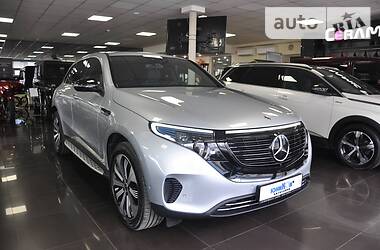 Позашляховик / Кросовер Mercedes-Benz EQC 2019 в 