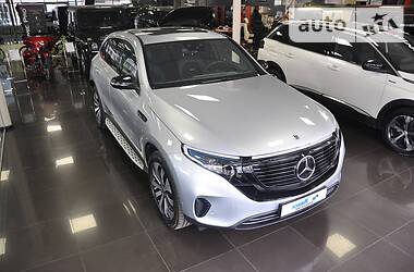 Позашляховик / Кросовер Mercedes-Benz EQC 2019 в 
