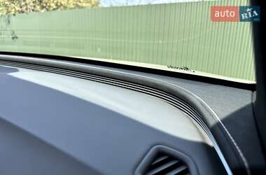 Внедорожник / Кроссовер Mercedes-Benz EQC 2020 в 