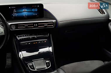 Позашляховик / Кросовер Mercedes-Benz EQC 2021 в 