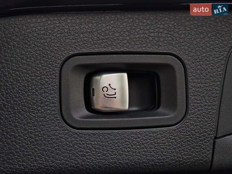 Внедорожник / Кроссовер Mercedes-Benz EQC 2020 в Одессе фото 46 Внедорожник / Кроссовер Mercedes-Benz EQC 2020 в Одессе