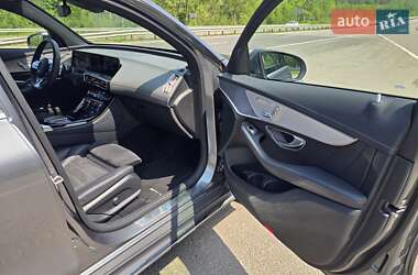 Позашляховик / Кросовер Mercedes-Benz EQC 2022 в 