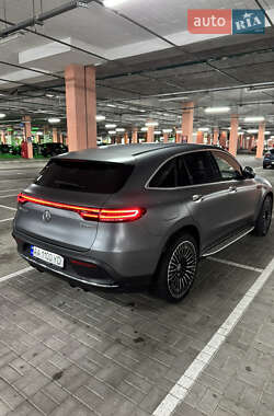 Внедорожник / Кроссовер Mercedes-Benz EQC 2020 в 
