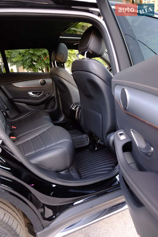 Внедорожник / Кроссовер Mercedes-Benz EQC 2020 в Киеве