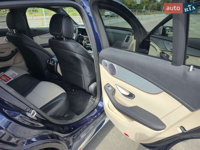 Внедорожник / Кроссовер Mercedes-Benz EQC 2020 в Киеве фото 5 Внедорожник / Кроссовер Mercedes-Benz EQC 2020 в Киеве