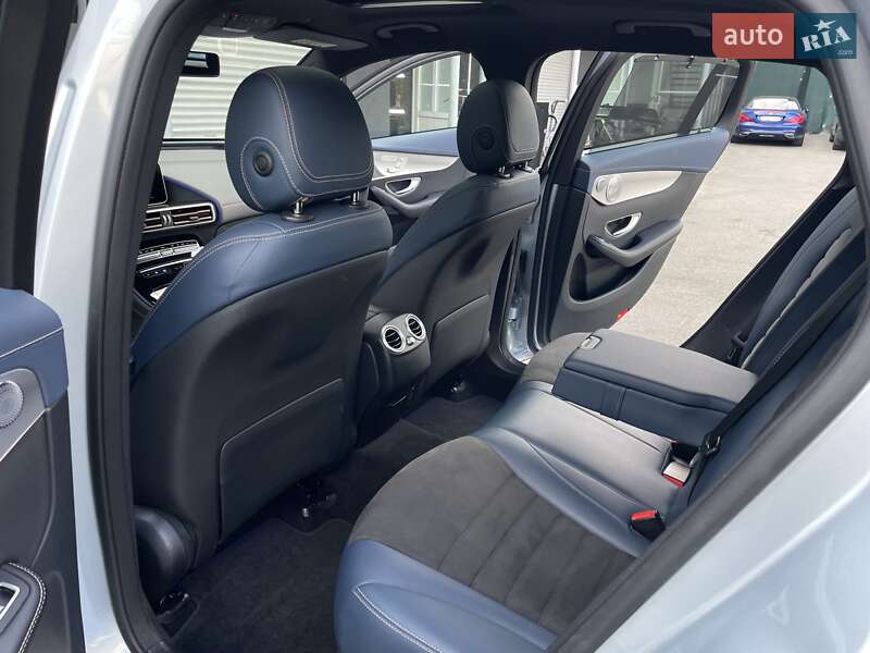 Внедорожник / Кроссовер Mercedes-Benz EQC 2021 в Киеве фото 69 Внедорожник / Кроссовер Mercedes-Benz EQC 2021 в Киеве