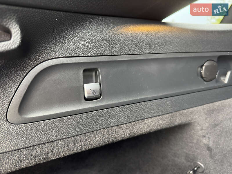 Позашляховик / Кросовер Mercedes-Benz EQC 2020 в Києві фото 42 Позашляховик / Кросовер Mercedes-Benz EQC 2020 в Києві