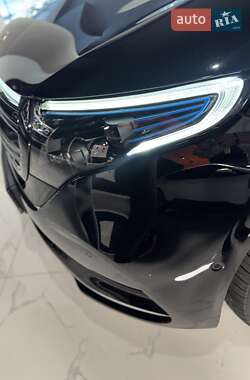 Внедорожник / Кроссовер Mercedes-Benz EQC 2021 в 