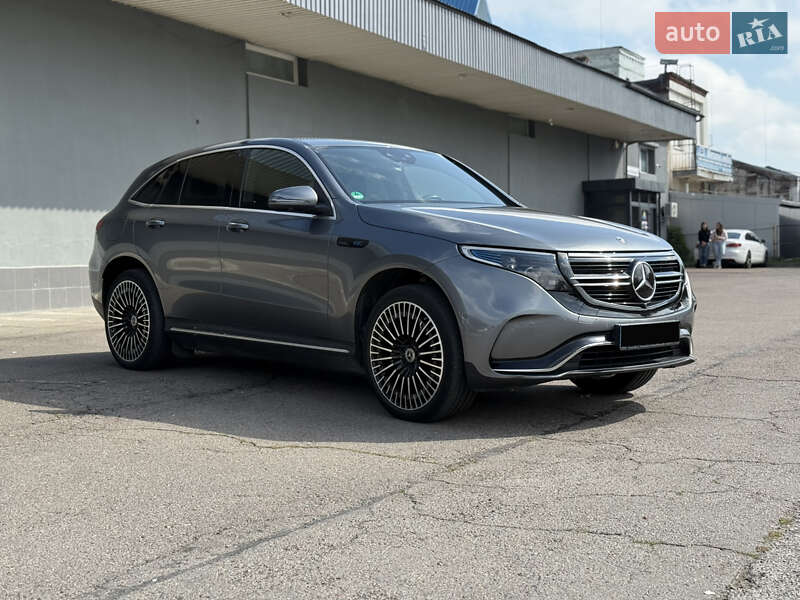 Mercedes-Benz EQC 2021