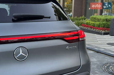 Внедорожник / Кроссовер Mercedes-Benz EQC 2021 в 
