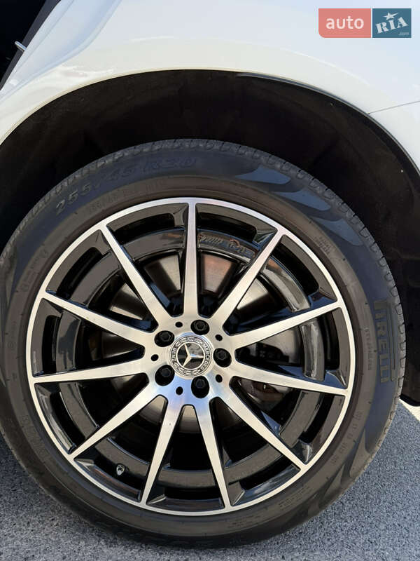 Внедорожник / Кроссовер Mercedes-Benz EQC 2021 в Днепре фото 7 Внедорожник / Кроссовер Mercedes-Benz EQC 2021 в Днепре