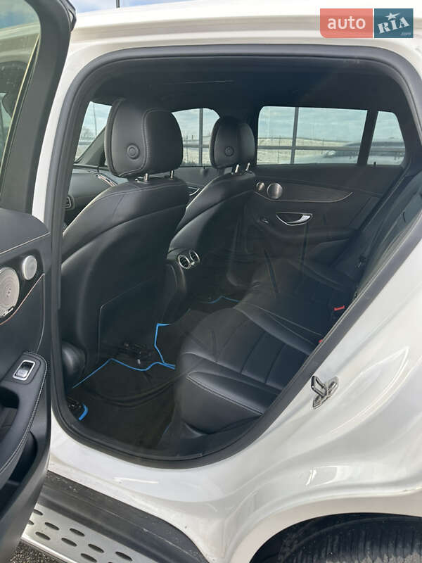 Позашляховик / Кросовер Mercedes-Benz EQC 2020 в Дніпрі