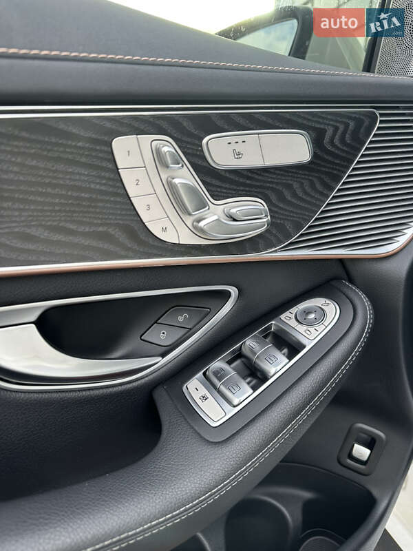 Позашляховик / Кросовер Mercedes-Benz EQC 2020 в Дніпрі