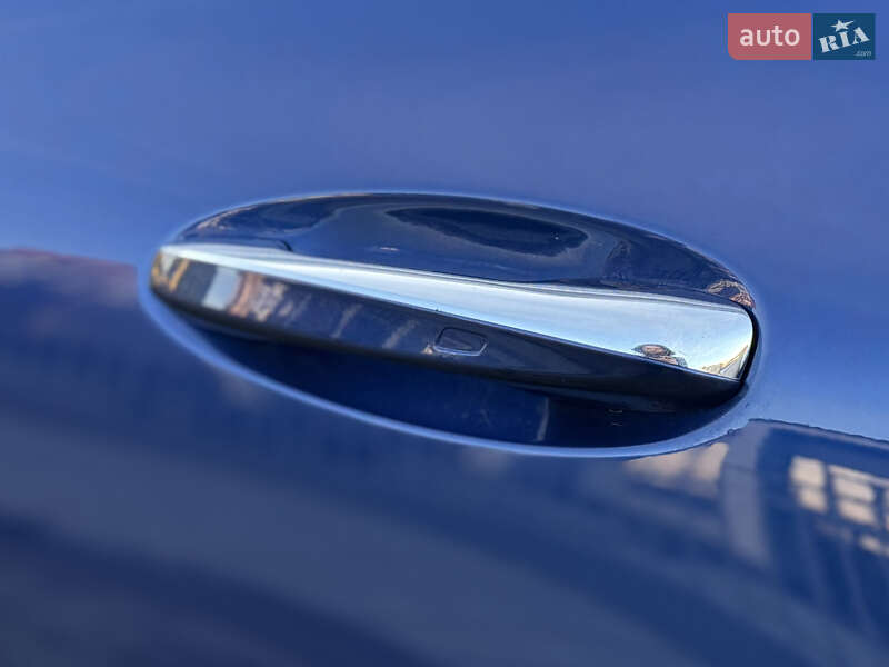 Внедорожник / Кроссовер Mercedes-Benz EQC 2021 в Тернополе