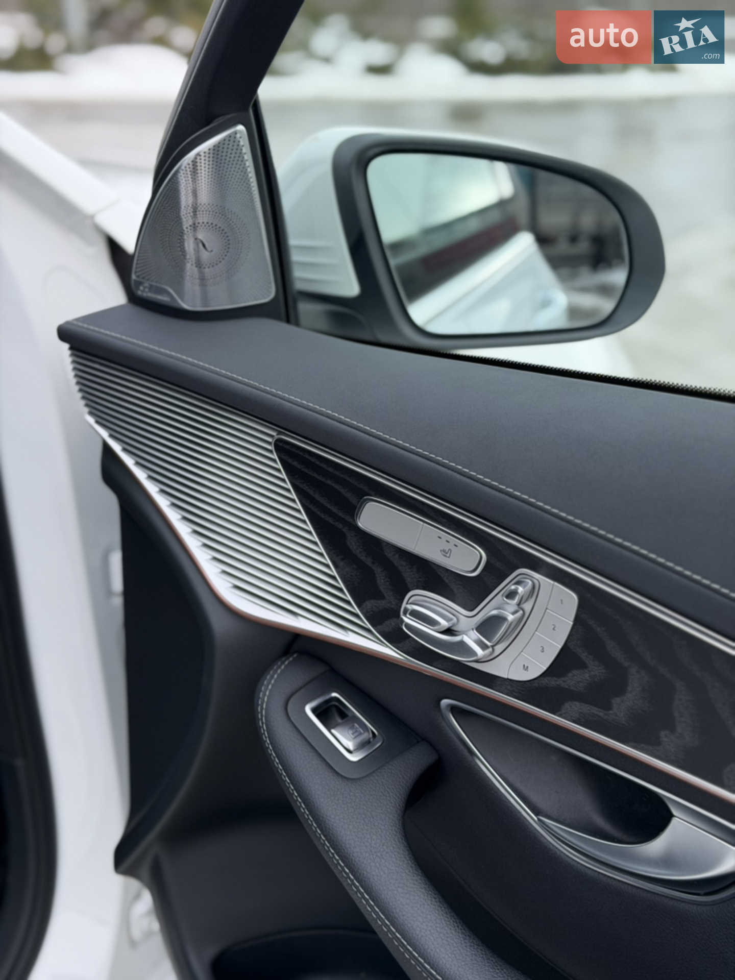 2022 Mercedes-Benz EQC - мініатюра 25