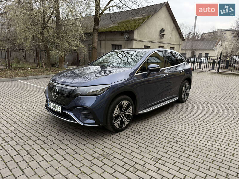 Позашляховик / Кросовер Mercedes-Benz EQE SUV 2024 в 