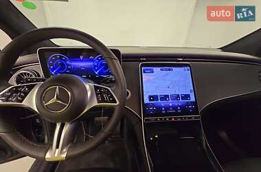 Позашляховик / Кросовер Mercedes-Benz EQE SUV 2023 в 