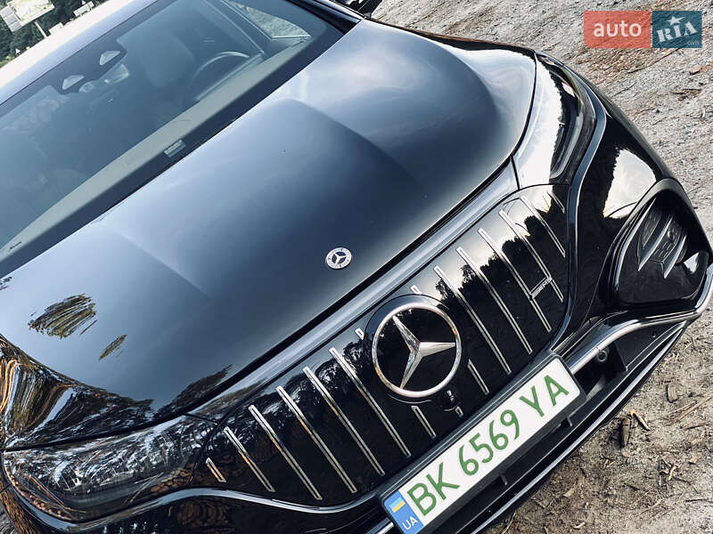 Mercedes-Benz EQE SUV 2023