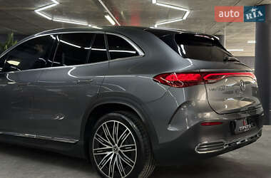 Позашляховик / Кросовер Mercedes-Benz EQE SUV 2023 в 