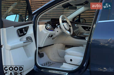 Позашляховик / Кросовер Mercedes-Benz EQE SUV 2023 в  фото 20 Позашляховик / Кросовер Mercedes-Benz EQE SUV 2023 в