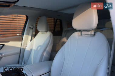 Позашляховик / Кросовер Mercedes-Benz EQE SUV 2023 в  фото 23 Позашляховик / Кросовер Mercedes-Benz EQE SUV 2023 в