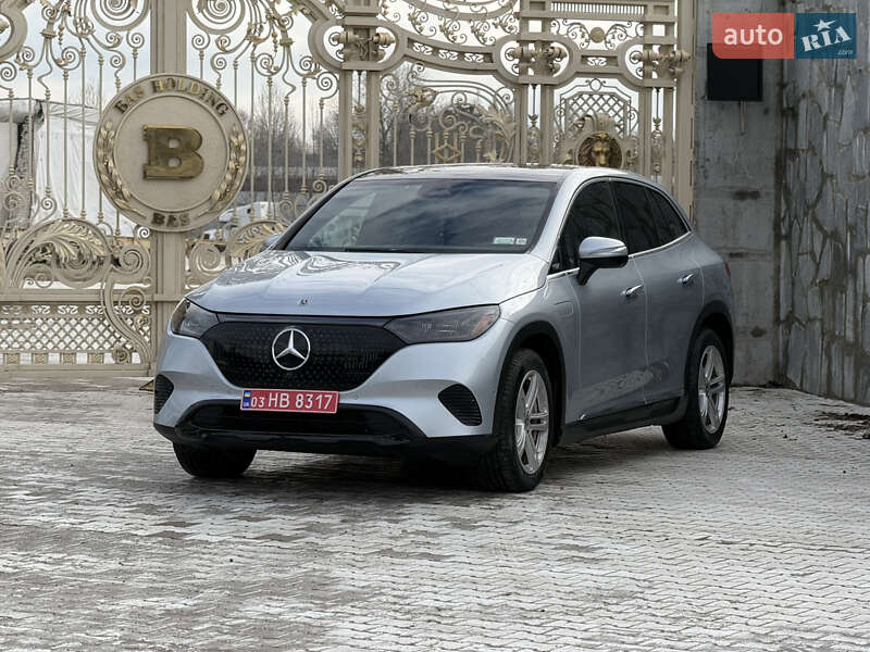 Mercedes-Benz EQE SUV 2023