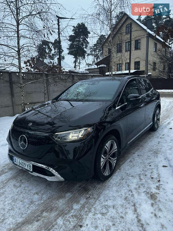 Mercedes-Benz EQE SUV 2023