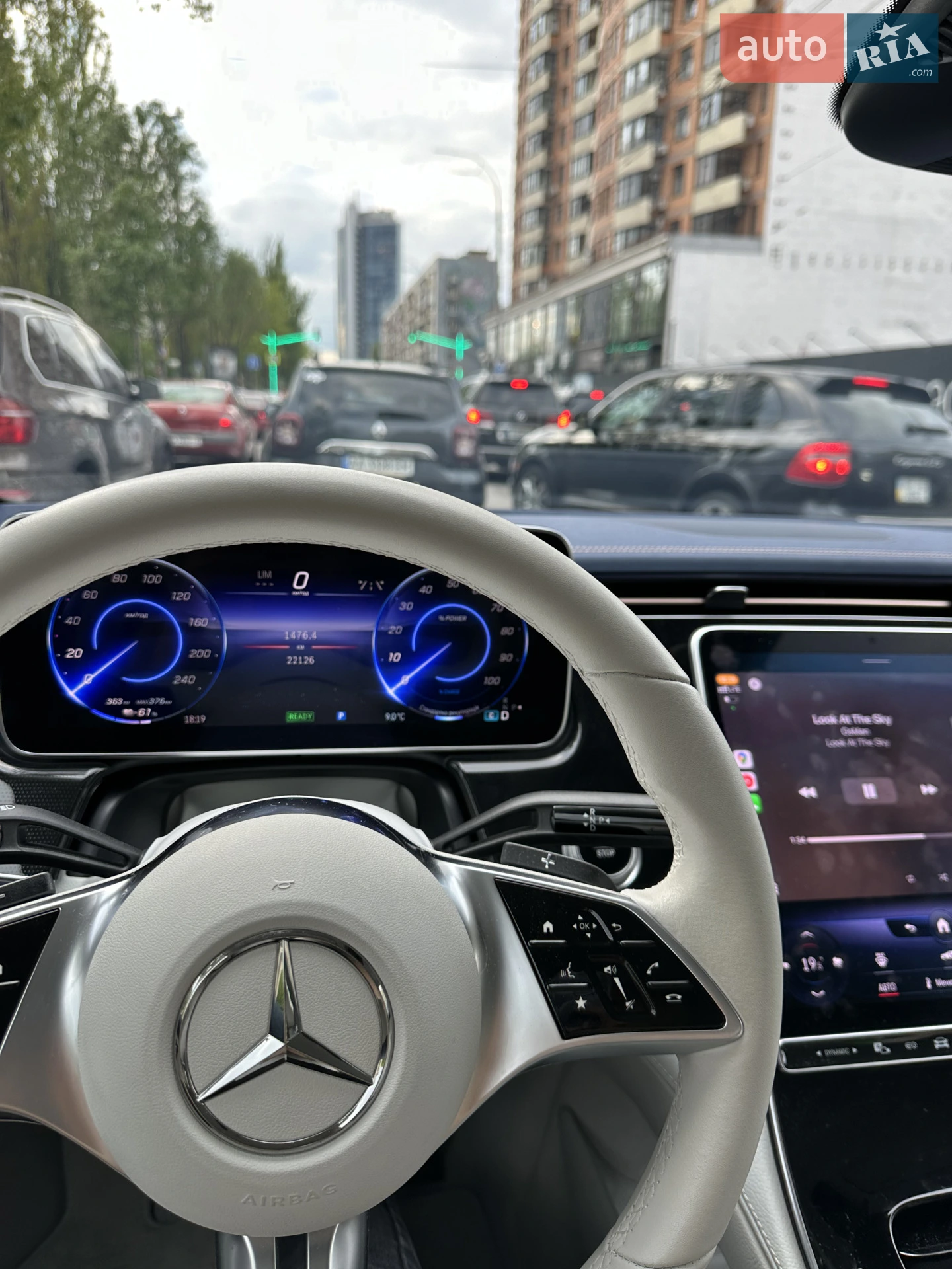 2022 Mercedes-Benz EQE - мініатюра 11