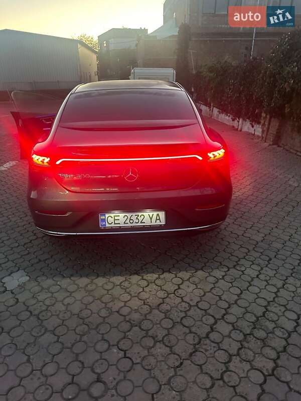 Седан Mercedes-Benz EQE 2023 в Чернівцях