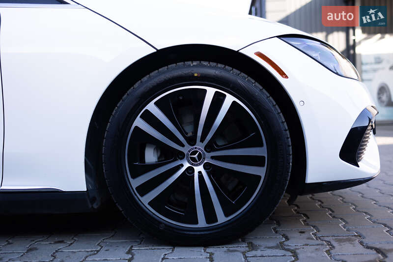 Седан Mercedes-Benz EQE 2022 в Тернополі