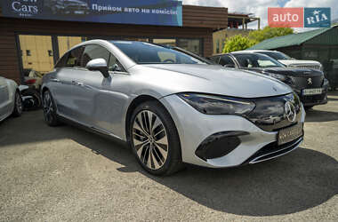 Седан Mercedes-Benz EQE 2023 в 