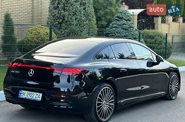 Седан Mercedes-Benz EQE 2023 в 