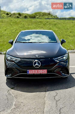 Седан Mercedes-Benz EQE 2023 в Киеве