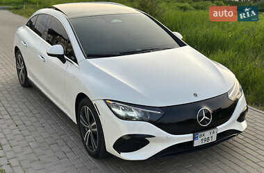 Седан Mercedes-Benz EQE 2022 в Рівному