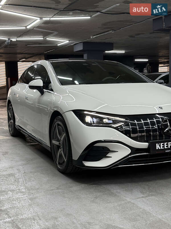 Седан Mercedes-Benz EQE 2023 в Одесі