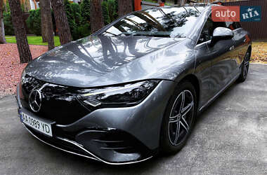 Седан Mercedes-Benz EQE 2022 в Киеве