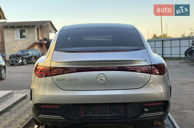 Седан Mercedes-Benz EQE 2022 в Дубно