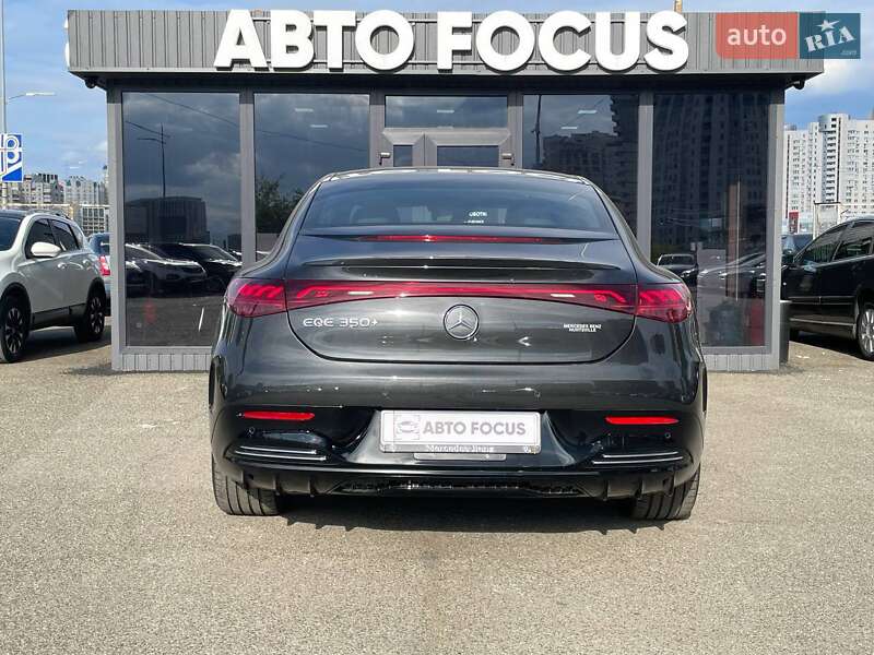 Седан Mercedes-Benz EQE 2022 в Киеве