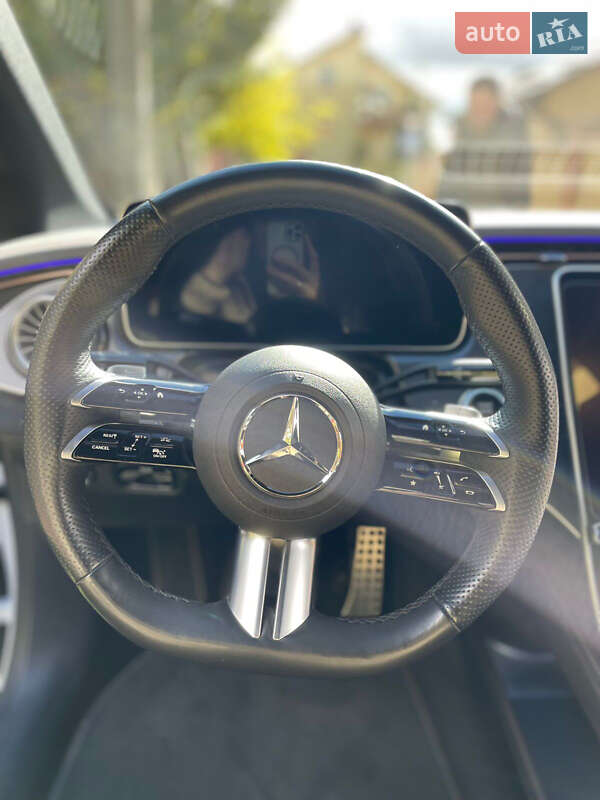 Седан Mercedes-Benz EQE 2023 в Львові