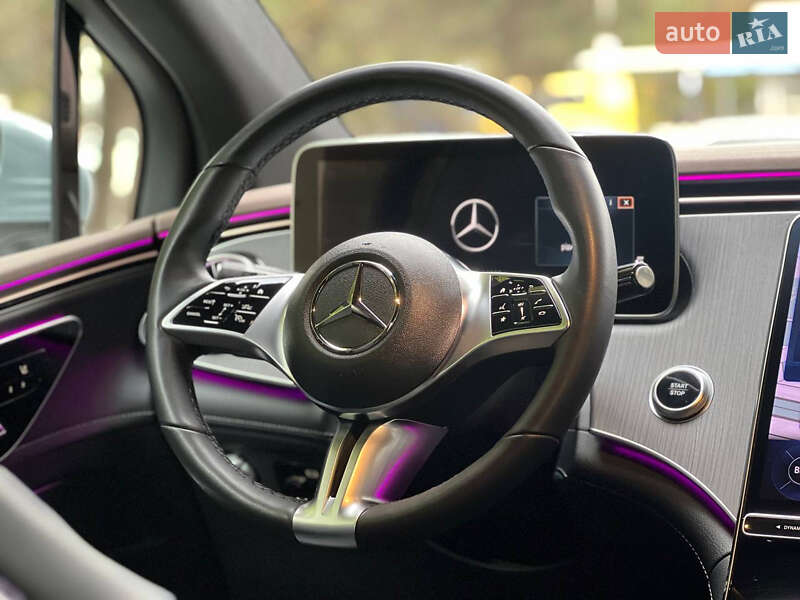 Седан Mercedes-Benz EQE 2023 в Днепре