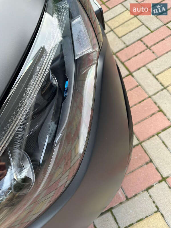 Седан Mercedes-Benz EQE 2023 в Киеве